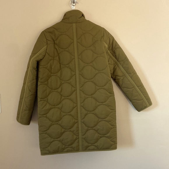 J. Crew -Quilted Cocoon Puffer with PrimaLoft Warm Olive - Picture 11 of 12